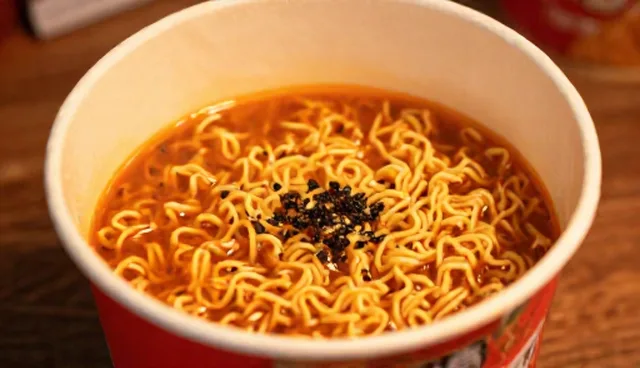 即食方便面在高温环境下的食用效果分析